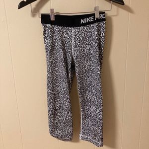 Nike Pro Cheetah Print Capri Leggings